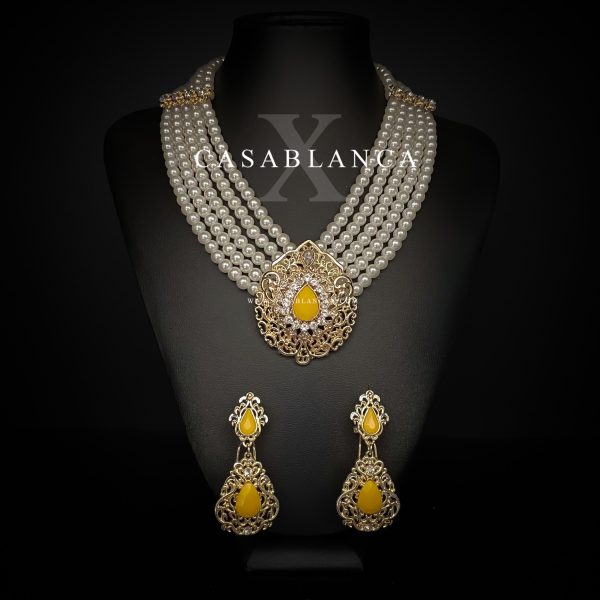 Collier de perles dorées jaune moutarde - Araia - Image 2