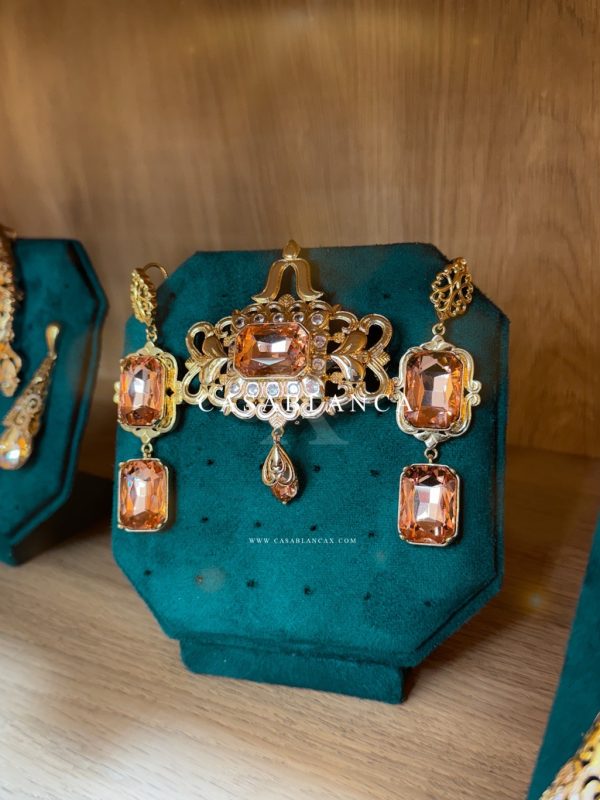 Gouden Perzik Broche en Oorbellen Set - Olyra - Image 3