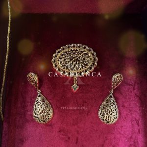 Goldene traditionelle Brosche Taqlidi Goldenes Set – Raya